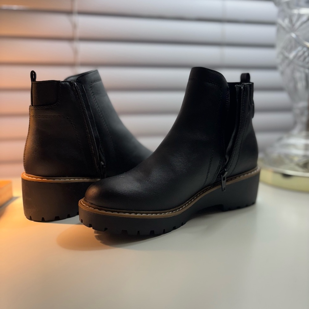 SO Black Ankle Boots Classic Chelsea Design